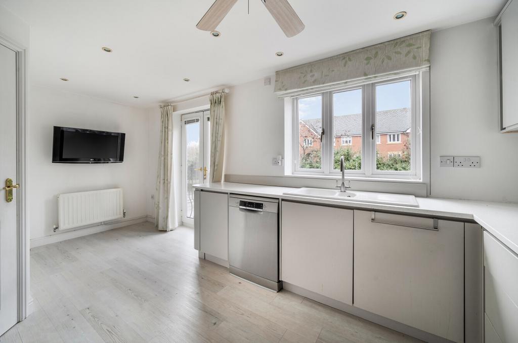 Kitchen/Breakfast Rm