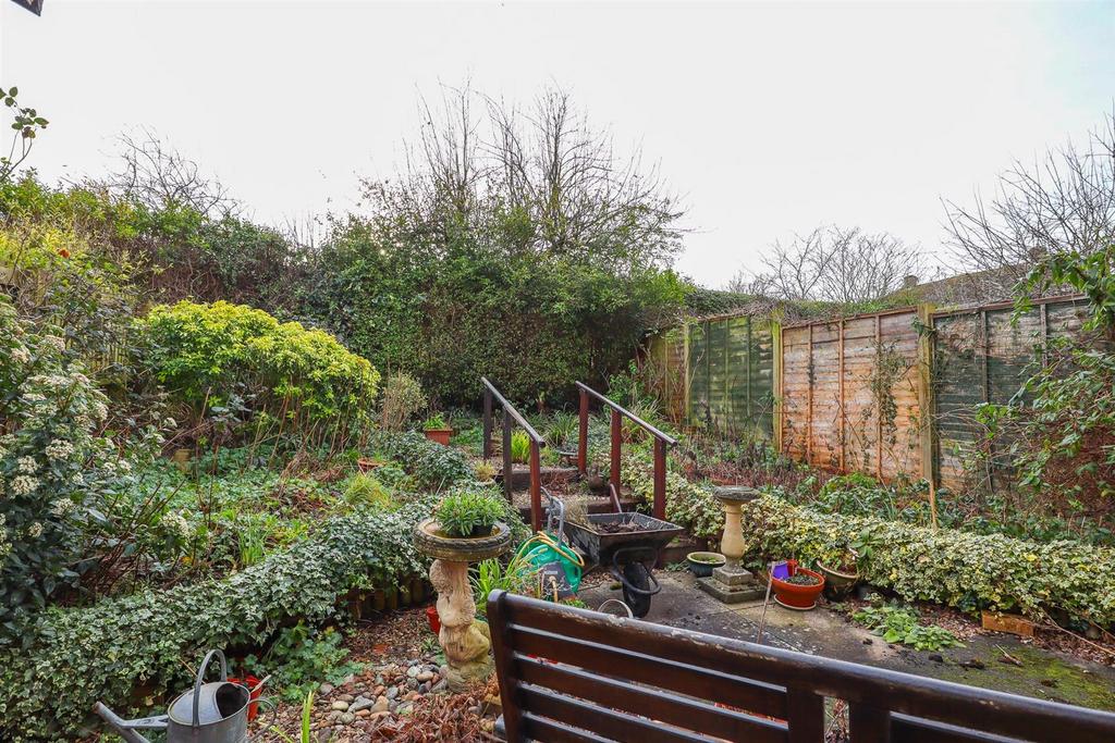 Garden (2).jpg