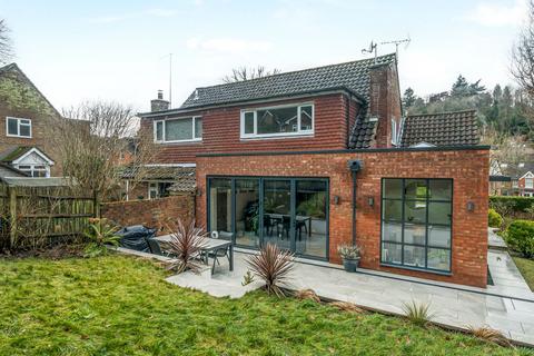 3 bedroom semi-detached house for sale, The Avenue, Haslemere, Surrey, GU27