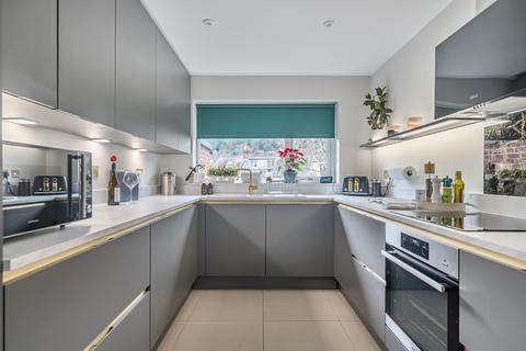 3 bedroom semi-detached house for sale, The Avenue, Haslemere, Surrey, GU27