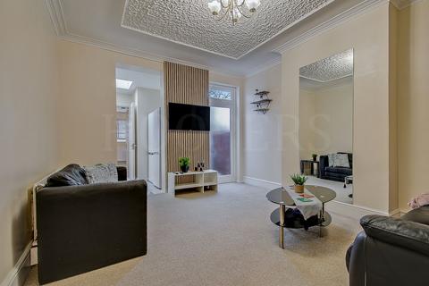 4 bedroom semi-detached house for sale, North Circular Road, London, NW10