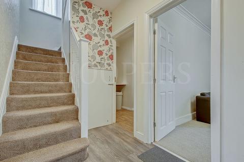 4 bedroom semi-detached house for sale, North Circular Road, London, NW10