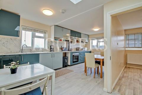 4 bedroom semi-detached house for sale, North Circular Road, London, NW10