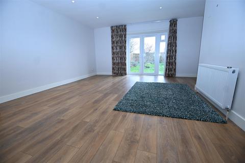 undefined, Hawkesbury Road, Canvey Island SS8