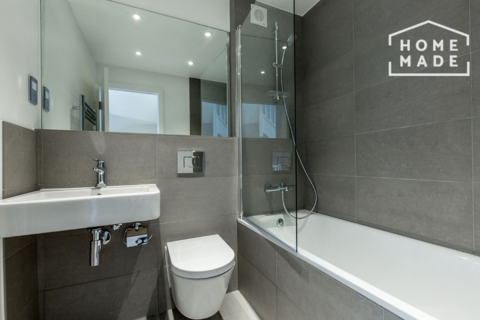 3 bedroom flat to rent, Salisbury Place, SW9