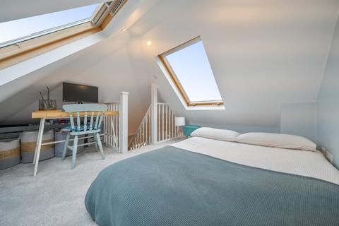 1 bedroom flat for sale, Woodbourne Avenue, Streatham, London, SW16