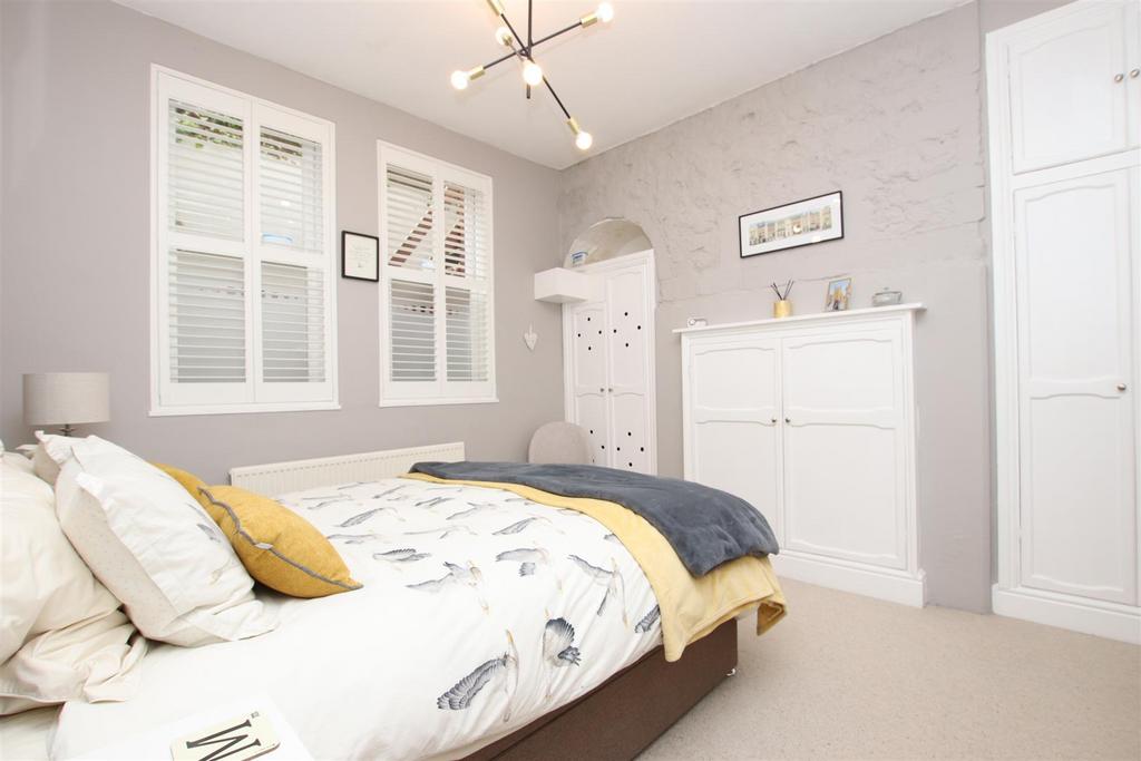 Bedroom.JPG