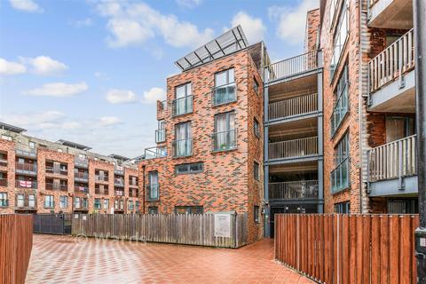 Townhall Square, Crayford DA1