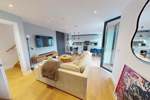 3 bedroom apartment for sale, New Little Mill, Radium Street, Manchester