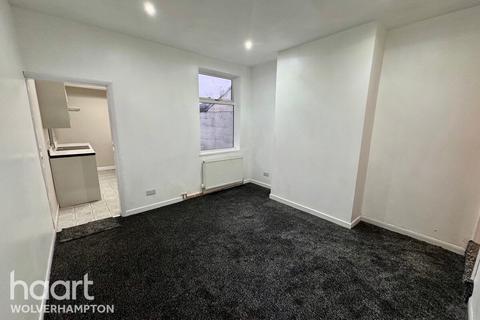 undefined, Wolverhampton Road, Wolverhampton