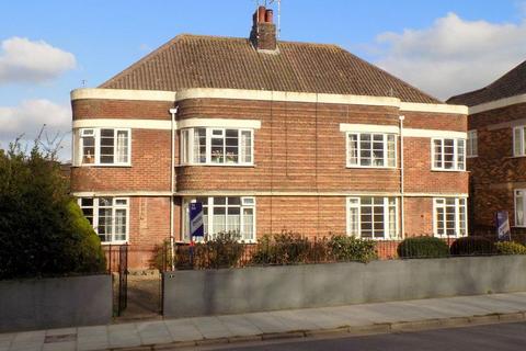 2 bedroom flat for sale, Rolle Road, Exmouth, EX8 2AA