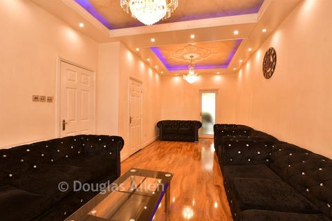 5 bedroom end of terrace house for sale, Calderon Road, Leytonstone