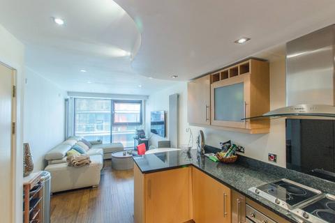 Millharbour, Canary Wharf, London, E14