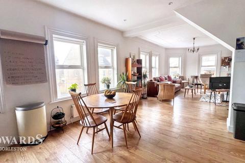 4 bedroom apartment for sale, High Street, Gorleston