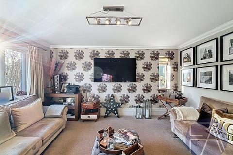 5 bedroom detached house for sale, Church Close, Southport PR9