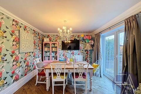5 bedroom detached house for sale, Church Close, Southport PR9