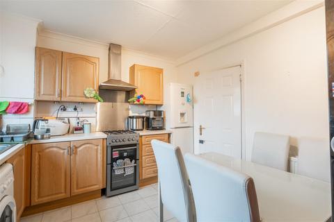 3 bedroom flat for sale, Wrangholm Drive, Motherwell