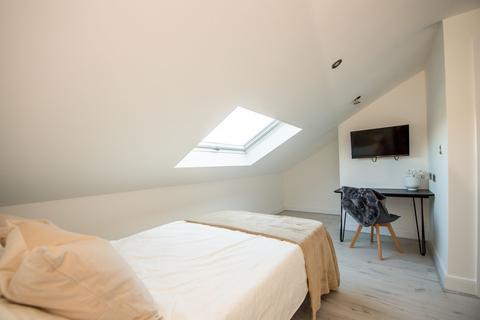 6 bedroom house to rent, Cranborne Road, Liverpool L15
