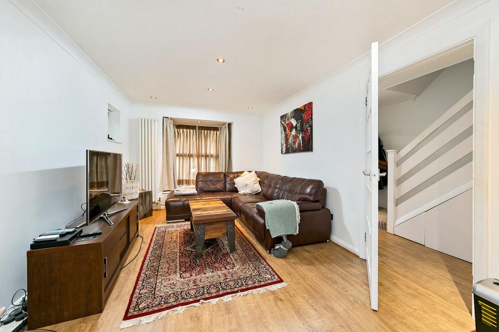 Front Reception/Lounge