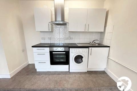 2 bedroom flat for sale, George Lane, London, SE13