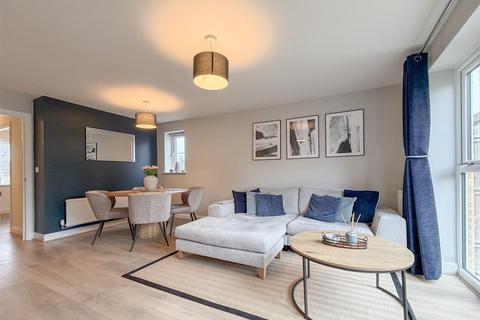 3 bedroom semi-detached house for sale, Eagle Close, Red Lodge