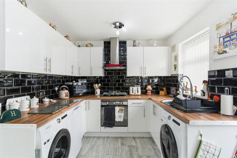undefined, Elm Avenue, Burstwick, Hull