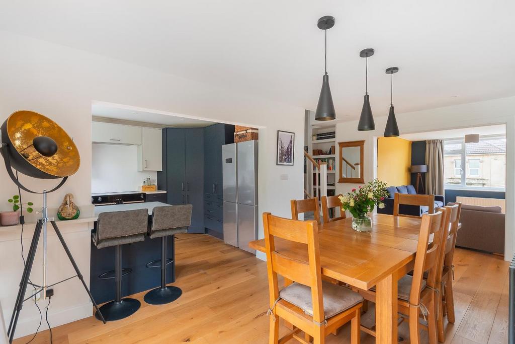 2 C2 RSA - Dining Room C.jpg