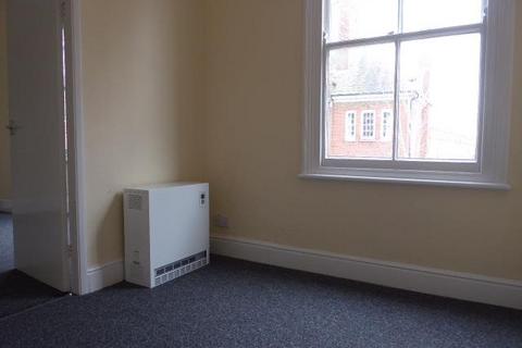 1 bedroom flat to rent, Westcotes Drive, Leicester