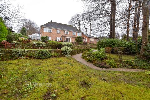 4 bedroom detached house for sale, Woodlands Road, Ditton, Kent
