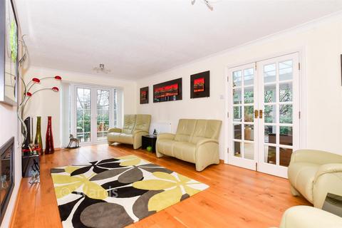 5 bedroom detached house for sale, Woodlands Road, Aylesford ME20