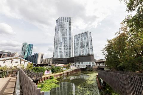 2 bedroom flat to rent, High Street, London E15