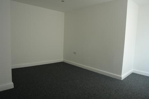 1 bedroom flat to rent, Middleton Road,  Oldham, OL2