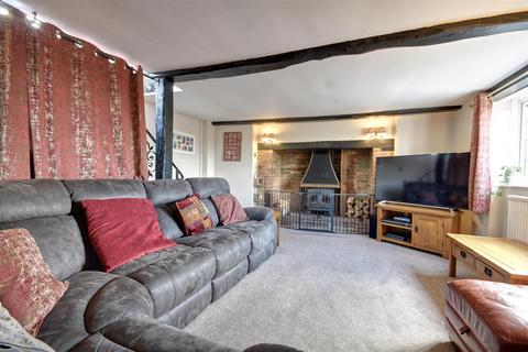 3 bedroom end of terrace house for sale, Rock Hill, Staplecross