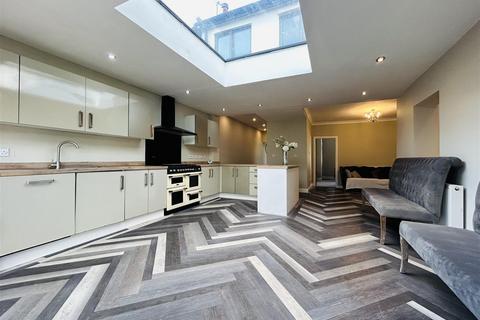 undefined, 7 Duck Lane, Codsall, Wolverhampton, WV8 1HZ