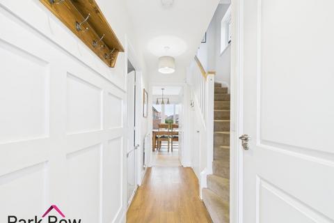 3 bedroom semi-detached house for sale, Barnet Chase, Sherburn In Elmet