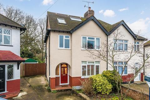 undefined, Wills Crescent, Hounslow TW3
