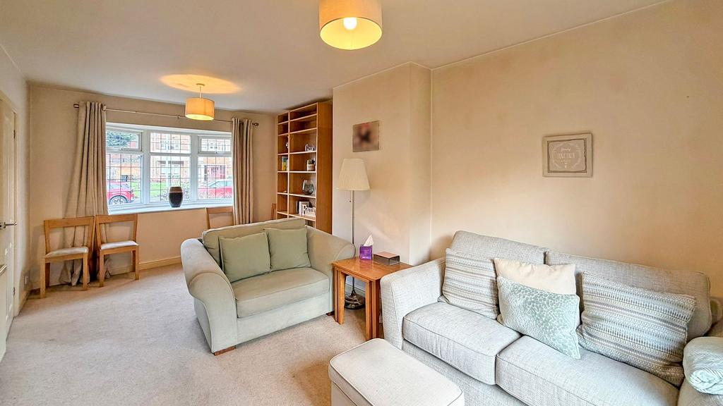 Living/Dining Room