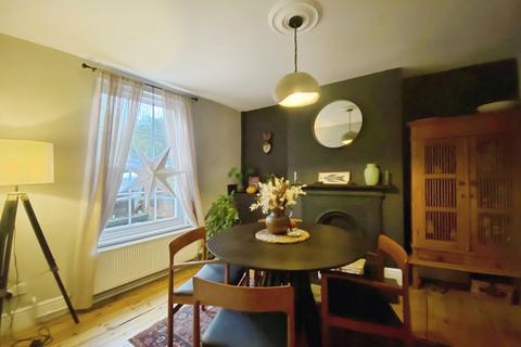3 bedroom terraced house to rent, Broughton Road, Banbury OX16