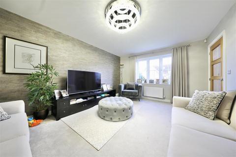 4 bedroom detached house for sale, Little Wold Lane, South Cave, Brough