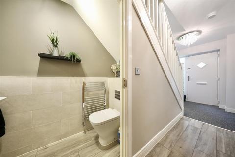 4 bedroom detached house for sale, Little Wold Lane, South Cave, Brough