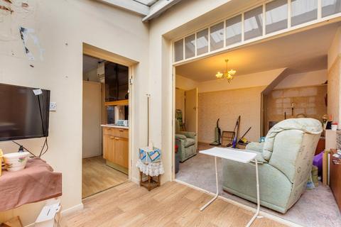 4 bedroom semi-detached house for sale, Walton Road, Sidcup, DA14
