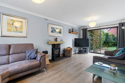 4 bedroom detached house for sale, Maple Close, Bromyard, HR7