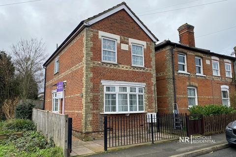 2 bedroom detached house for sale, Clayton Road, Chessington, Surrey. KT9