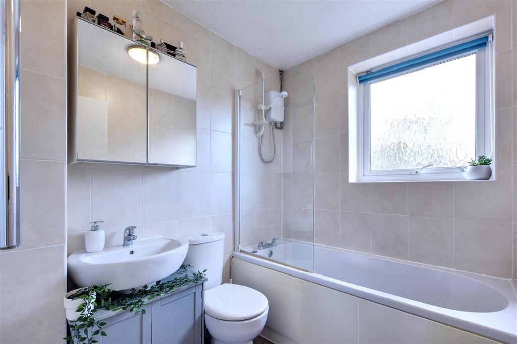 Bathroom1.jpeg
