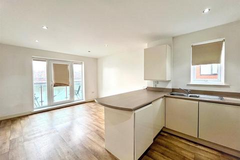 2 bedroom flat for sale, Copper Dome Mews, Newport