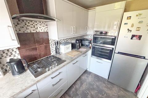 2 bedroom semi-detached bungalow for sale, Moss Farm Close, Alkrington, Middleton, Manchester, M24
