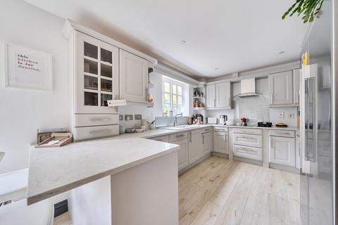 3 bedroom semi-detached house for sale, Richmond Place, Tunbridge Wells, TN2