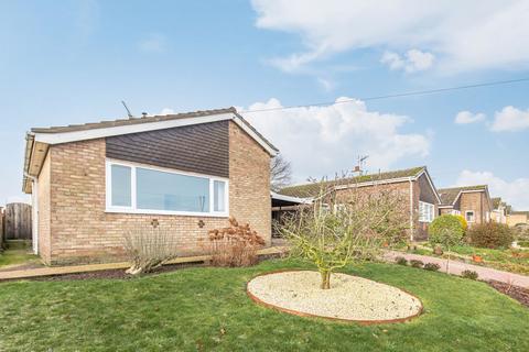 3 bedroom detached bungalow for sale, Meticulously Updated Bungalow in Sporle