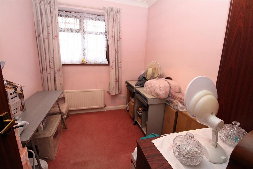 Bed 3.JPG