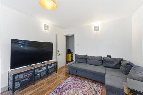 2 bedroom apartment for sale, St Margarets Road, St Margarets